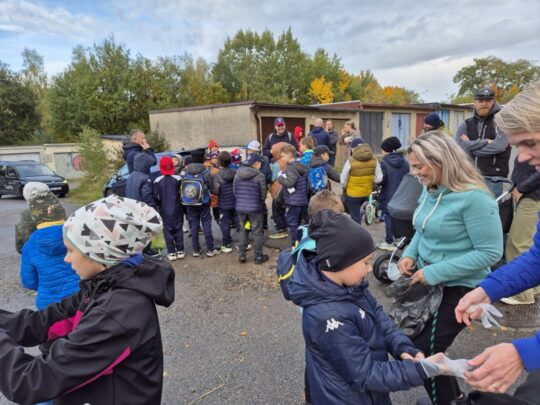 15. 10. 2025 – Uklidíme Park Čtyři Dvory – 72 hodin - RADAMBUK | Rada dětí a mládeže Jihočeského kraje