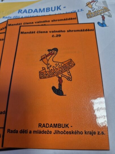 Jednání 25. náhradního Valného shromáždění RADAMBUKu 20. 11. 2025 - RADAMBUK | Rada dětí a mládeže Jihočeského kraje