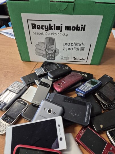 Recykluj mobil s RADAMBUKem - RADAMBUK | Rada dětí a mládeže Jihočeského kraje