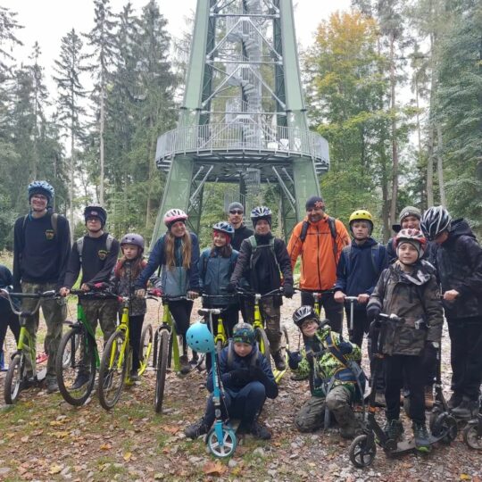 30.9. – 2.10. 2022 – projekt Mládež kraji – Šumava na koloběžkách - RADAMBUK | Rada dětí a mládeže Jihočeského kraje