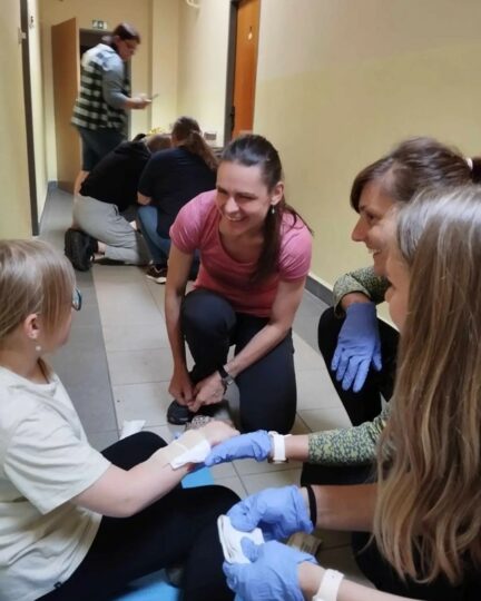 Seminář ZDRAVOVĚDA NA TÁBORY č. 2 – 14. 6. 2024 - RADAMBUK | Rada dětí a mládeže Jihočeského kraje