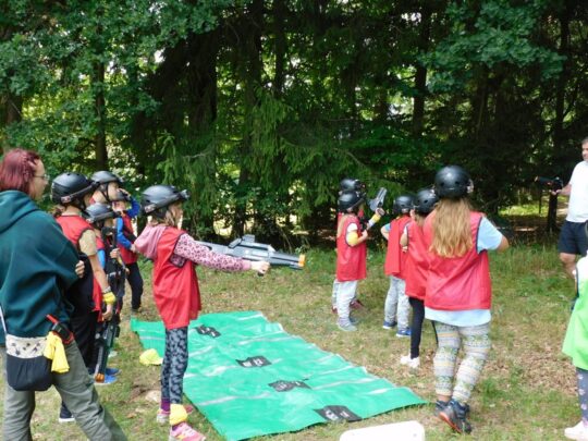 Turnaje RADAMBUKu 2025 v Laser game – Ministerstvo obrany - RADAMBUK | Rada dětí a mládeže Jihočeského kraje