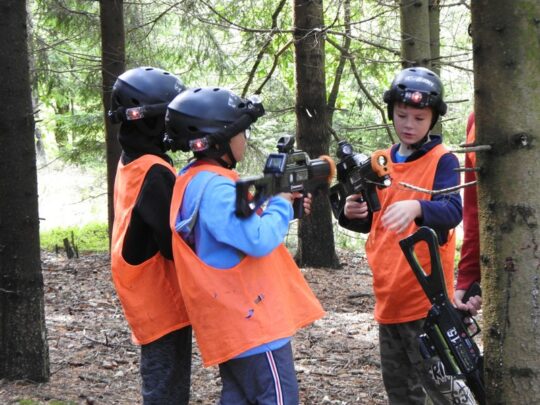 Turnaje RADAMBUKu v Laser game- projekt Ministerstva obrany 2023 - RADAMBUK | Rada dětí a mládeže Jihočeského kraje