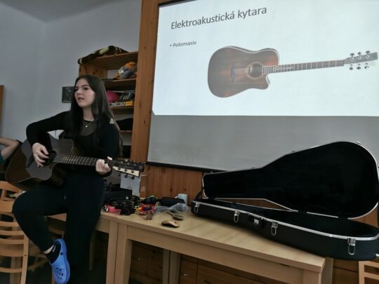 3. 5. – 11. 8. 2023 – tandemové neformální vzdělávání – Muzikanti, Všichni jsme muzikanti - RADAMBUK | Rada dětí a mládeže Jihočeského kraje
