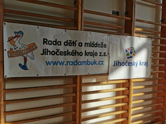 Turnaj RADAMBUKu ve vybíjené a Kin-ballu 12.11.2023 - RADAMBUK | Rada dětí a mládeže Jihočeského kraje