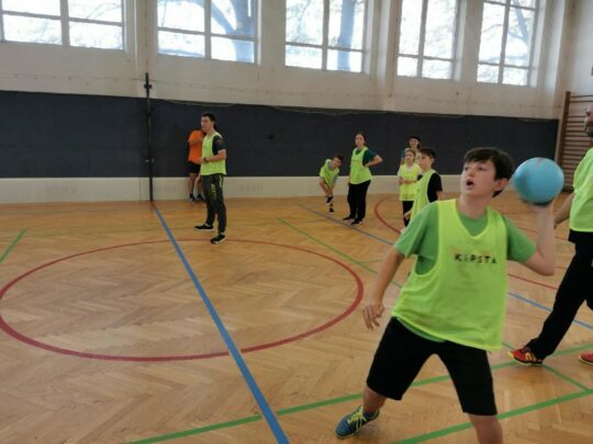 Turnaj RADAMBUKu 23. 10. 2022 – vybíjená, kin-ball - RADAMBUK | Rada dětí a mládeže Jihočeského kraje