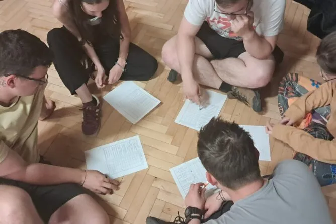 MAJÁK - vzdělávací středisko - RADAMBUK | Rada dětí a mládeže Jihočeského kraje