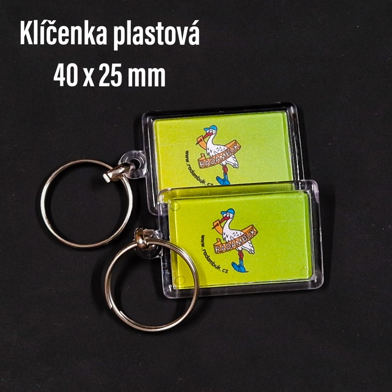 Nabízíme výrobu buttonů se špendlíky, magnety, zrcátka, ovíráky, klíčenky - RADAMBUK | Rada dětí a mládeže Jihočeského kraje